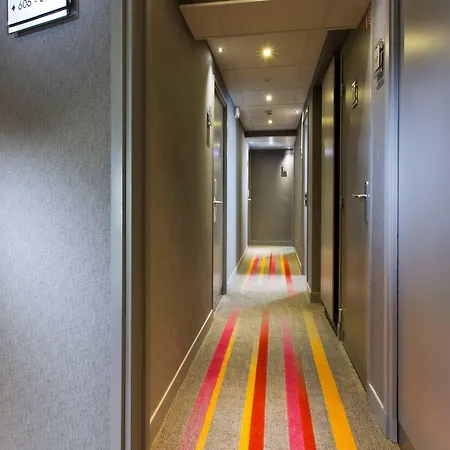 Hotel Alizé Grenelle Tour Eiffel 3*